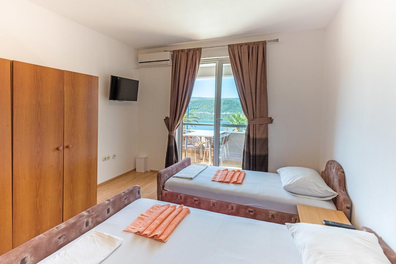 Villa Suzana 네움 외부 사진
