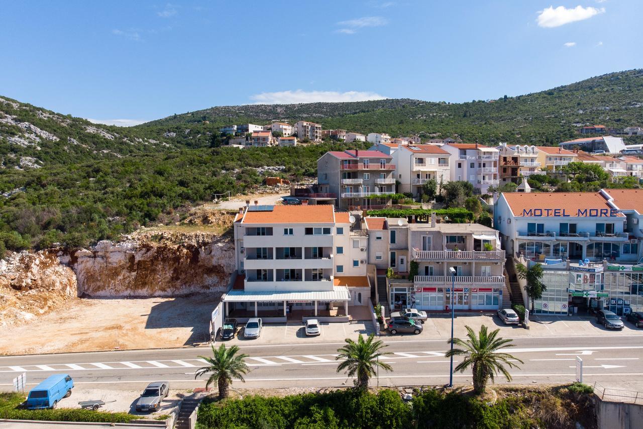 Villa Suzana 네움 외부 사진